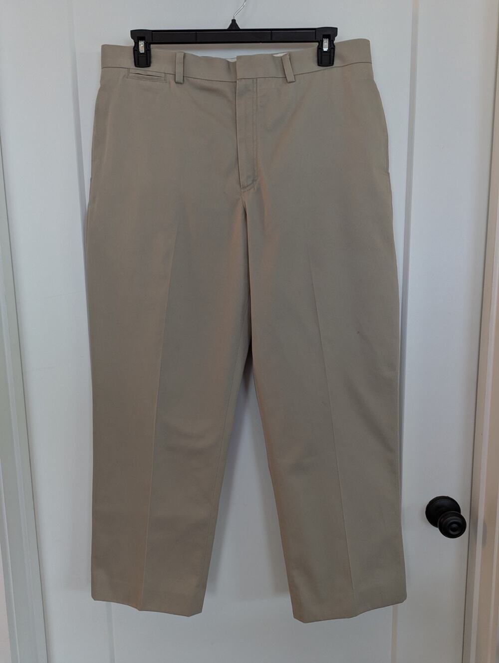 L.L.Bean Mens Sz38 Flat Front Khaki Pants Classic Fit 38"×30" Cotton Chinos
